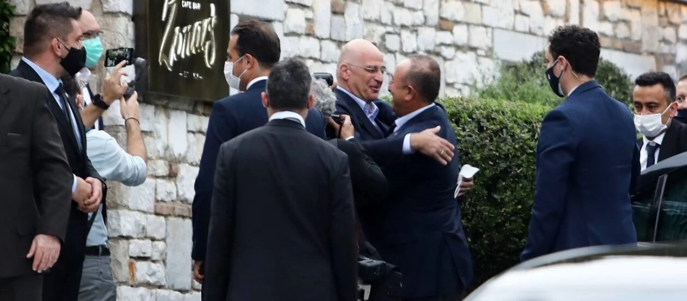 Προσήχθησαν Έλληνες για να μην διαμαρτυρηθούν κατά Μ.Τσαβούσογλου - Τον υποδέχονται σήμερα Κ.Μητσοτάκης-Ν.Δένδιας